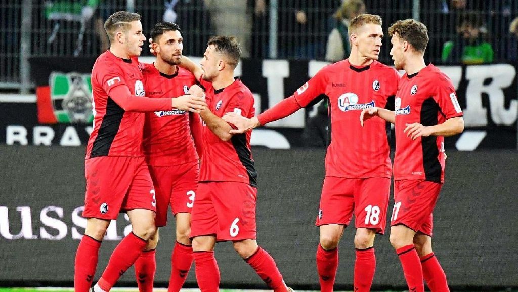 法兰克福欧冠悲歌：从惊艳开场到黯然退场