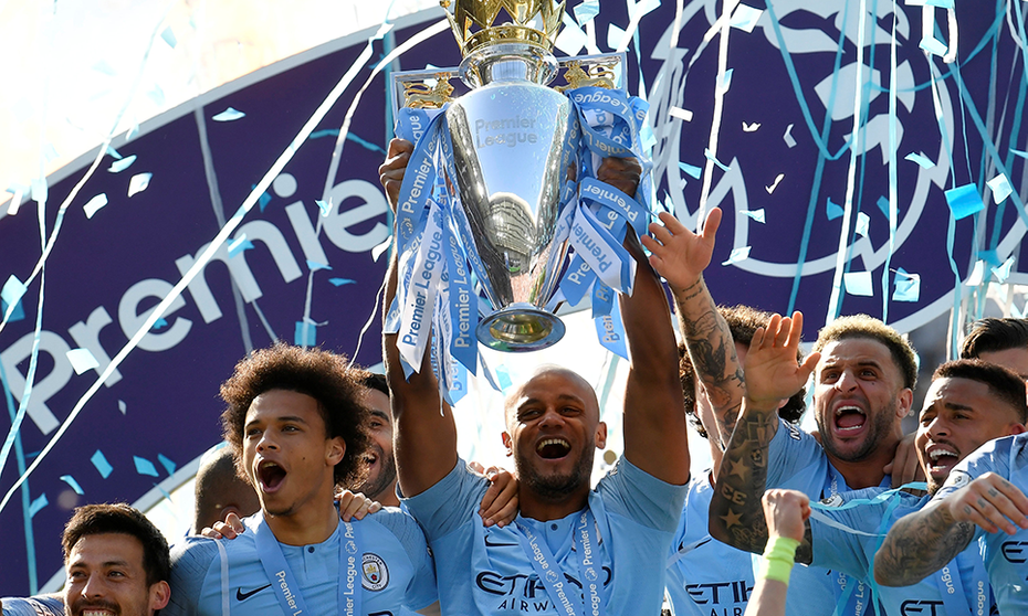 曼城欧冠征途：逆境中绽放的冠军之花