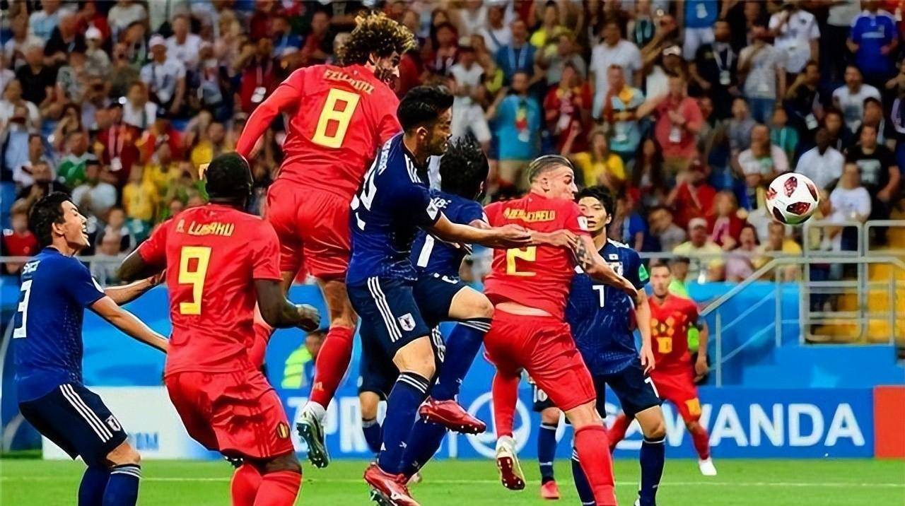 2026世界杯：墨西哥三座球场海拔差异对比赛用球气压的调整深度解析